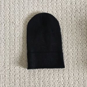 Black main character toque
